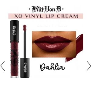 Kat Von D vinyl lip cream Dahlia